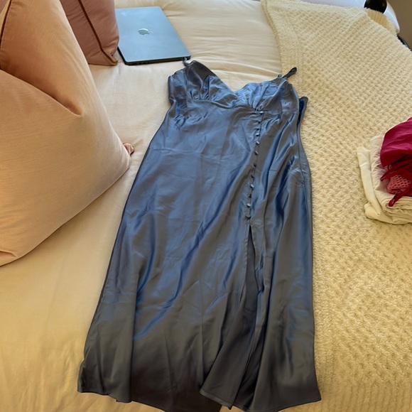 Forever 21 Dresses & Skirts - F21 midi dress